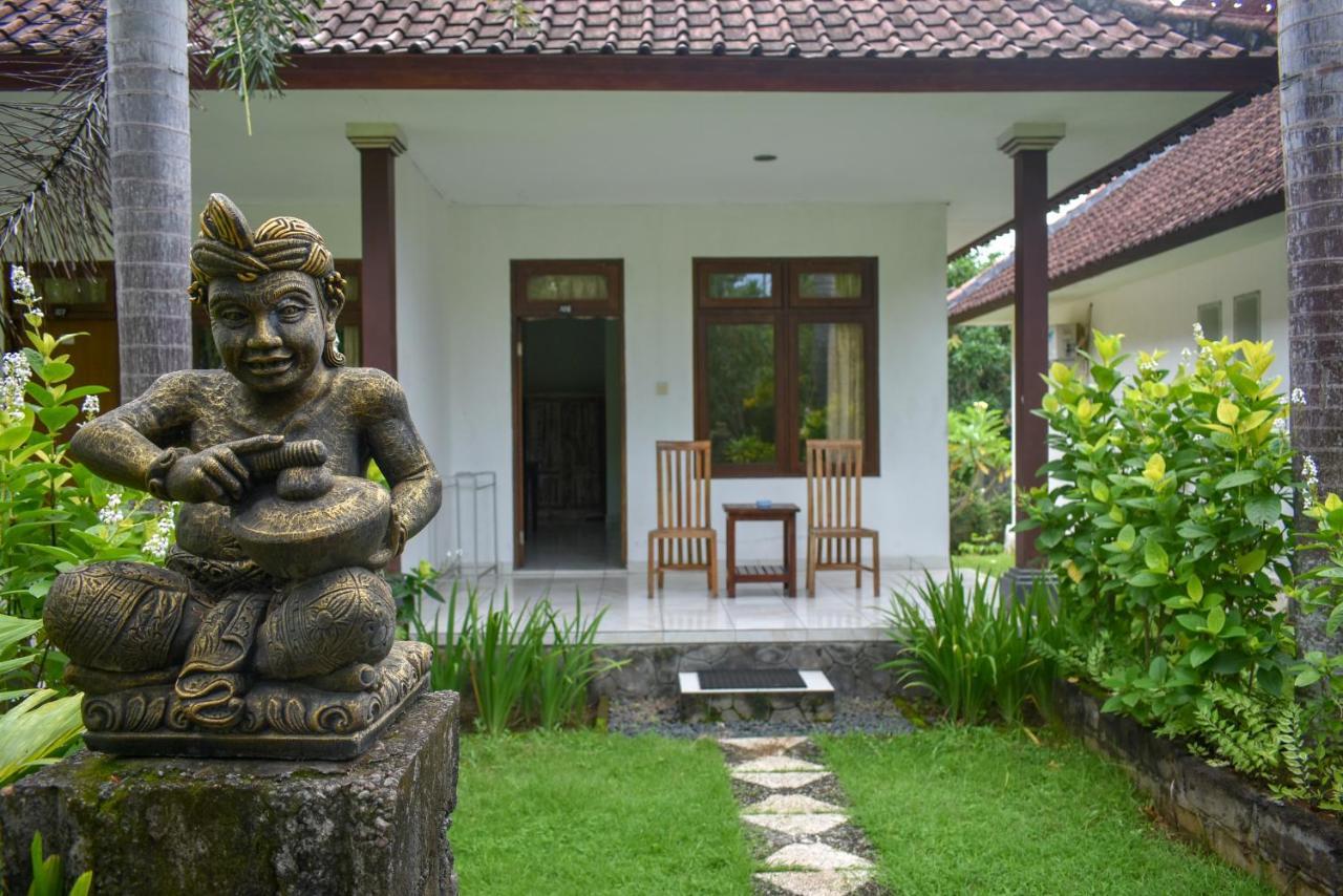 Medori Putih Homestay Uluwatu Buitenkant foto