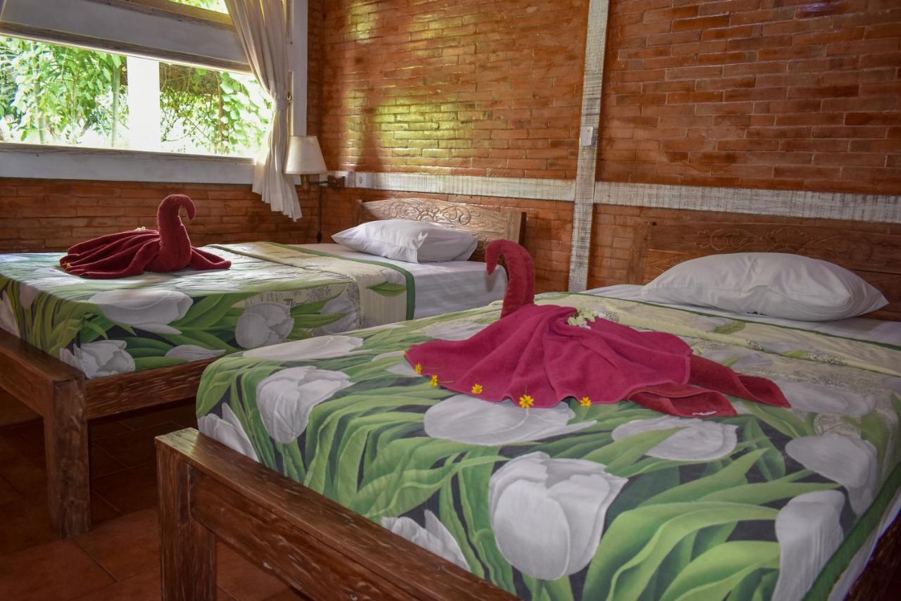 Medori Putih Homestay Uluwatu Buitenkant foto